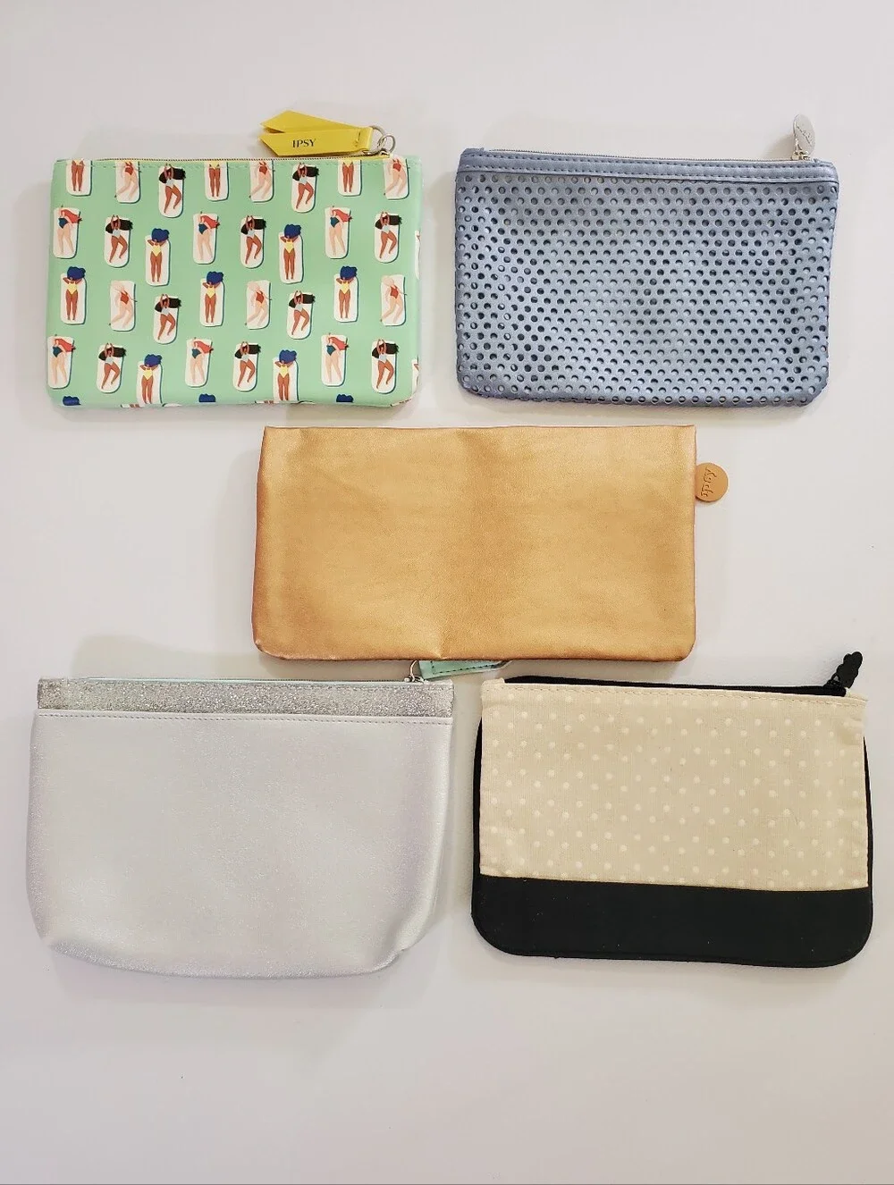 IPSY Bags Set of 5 Assorted Cosmetic Bags Bikini  Girls Mesh Bronze Silver Lips